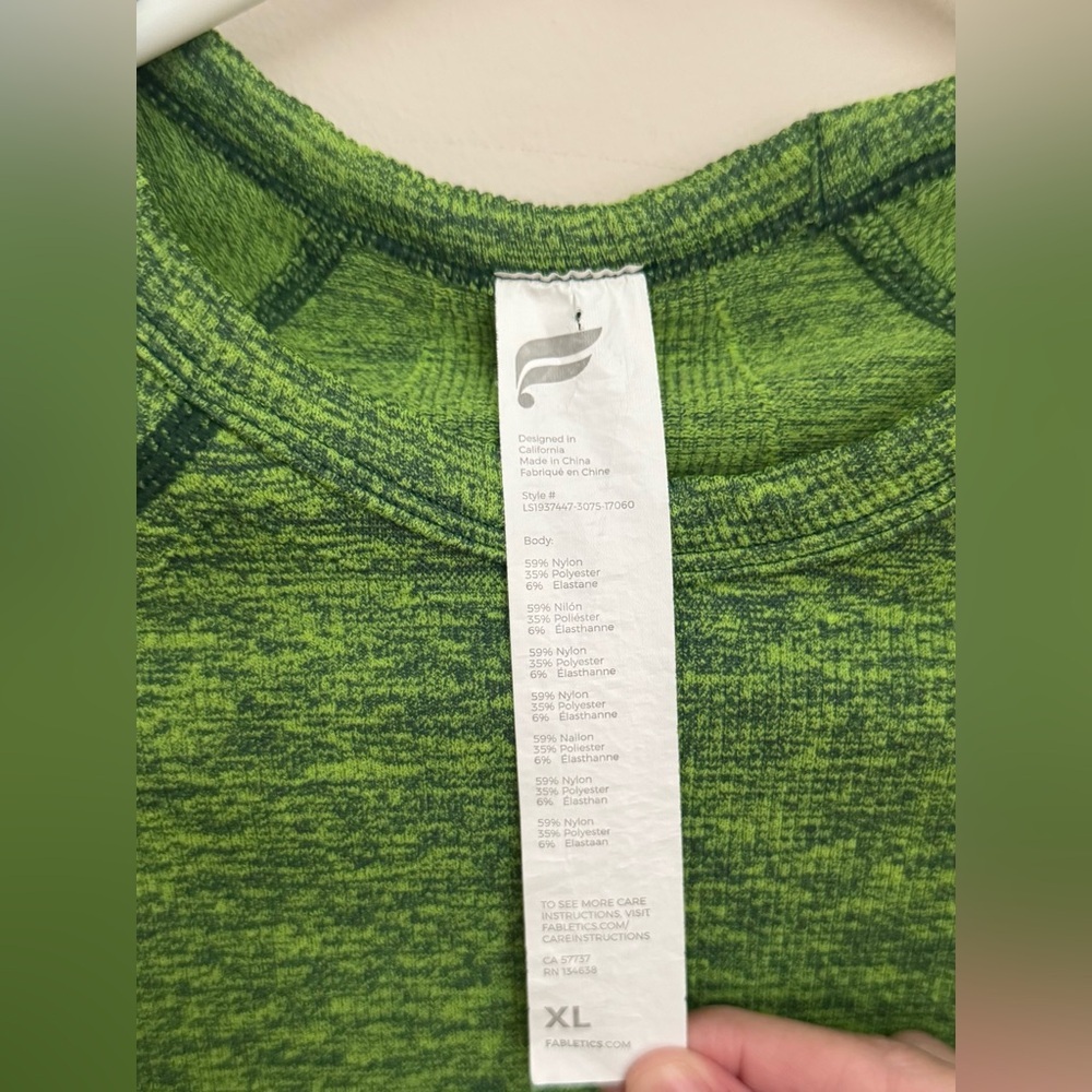 Fabletics Bri Ribbed Long Sleeve Cropped Top Women’s Size XL Green Activewear - Picture 4 of 6